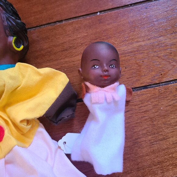 Vintage New 6784 Black Family 2 Piece Family Hand Puppets Family Theater - Picture 3 of 6